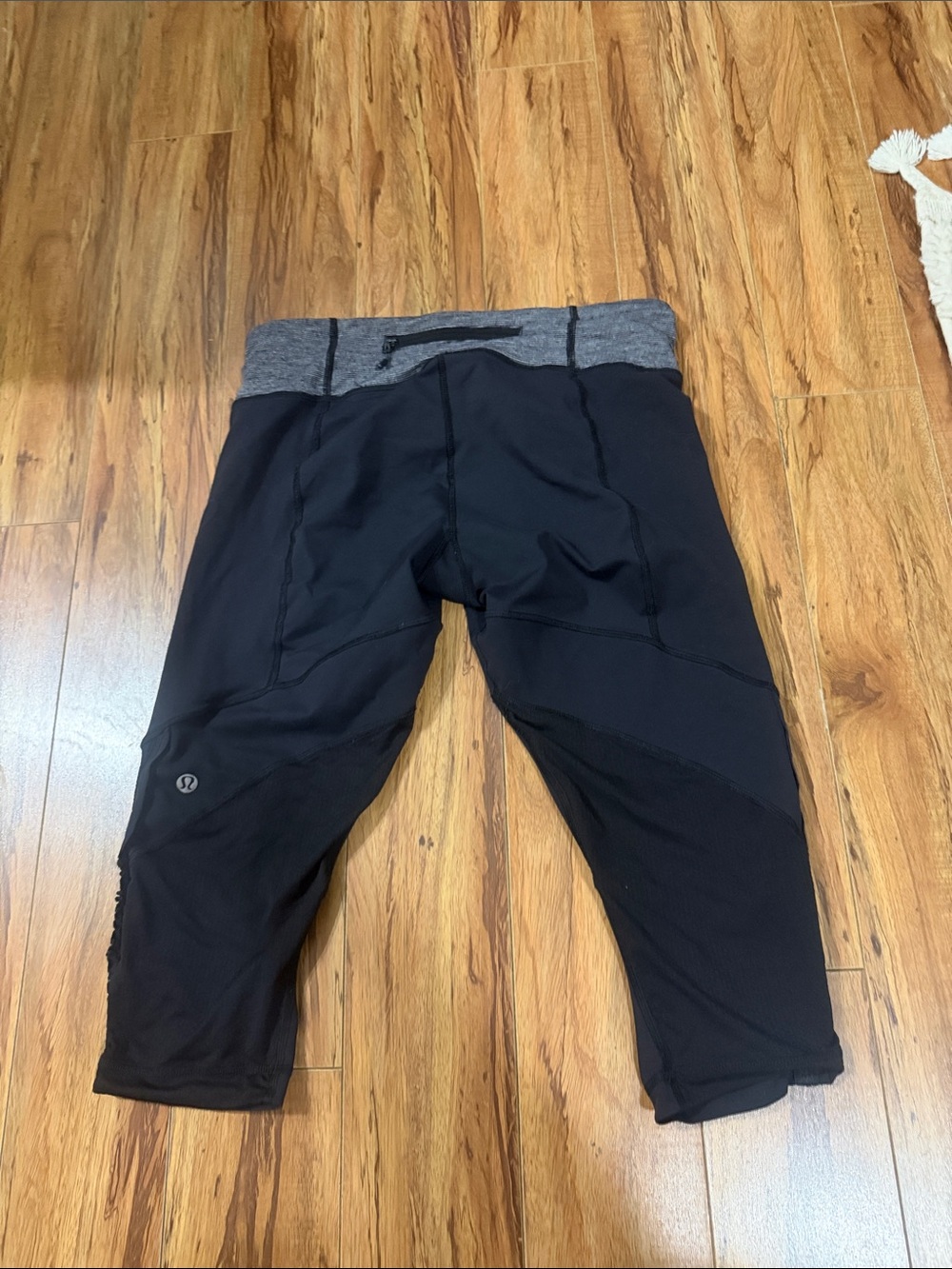lululemon athletica Black Cropped Kids' Leggings with Gray Waistband